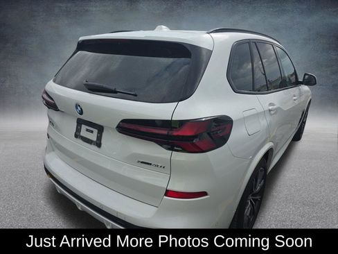 Used 2026 BMW X5 xDrive40i AWD/4WD image 3