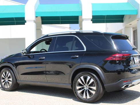 Certified 2025 Mercedes-Benz GLE 350 4MATIC image 7
