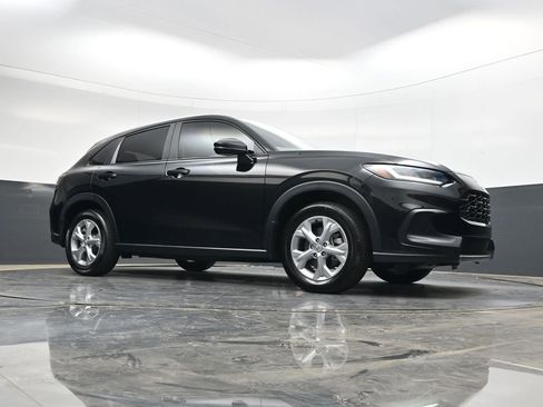 Used 2025 Honda HR-V LX image 25