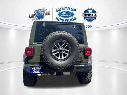 Used 2023 Jeep Wrangler Unlimited Rubicon 392 AWD/4WD image 4