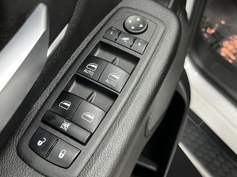 Used 2023 RAM 1500 Big Horn AWD/4WD image 21
