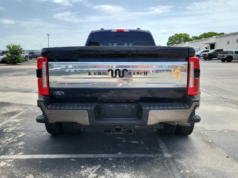 Used 2023 Ford F350 King Ranch AWD/4WD image 5