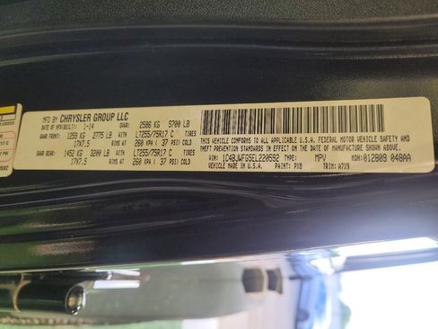 Used 2014 Jeep Wrangler Unlimited Rubicon w/ Connectivity Group AWD/4WD image 33