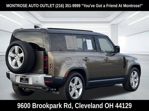 Used 2020 Land Rover Defender 110 First Edition AWD/4WD image 4