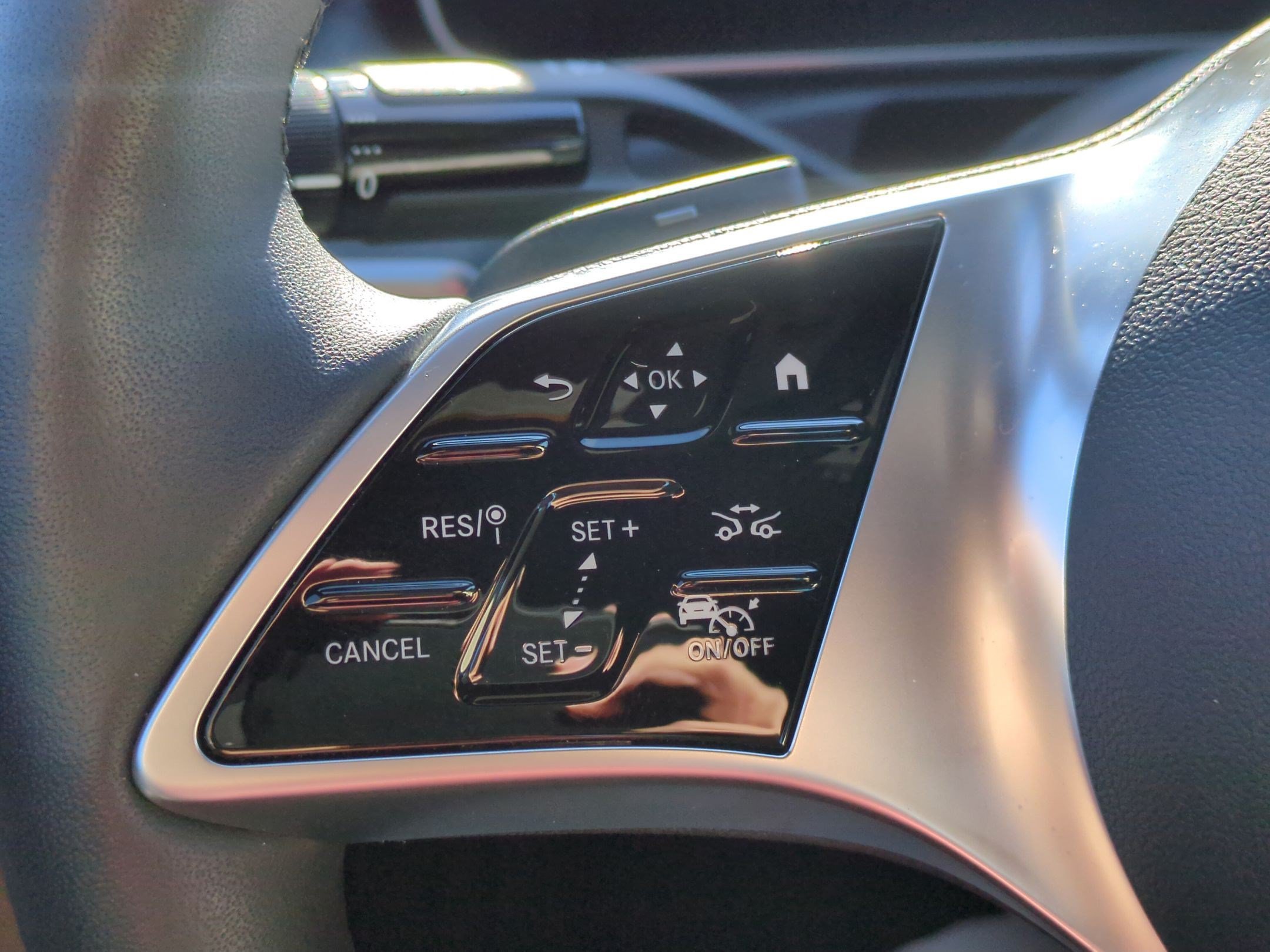 Used 2026 Mercedes-Benz C 300 4MATIC Sedan image 18