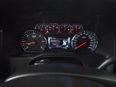 Used 2020 Chevrolet Tahoe LT image 15