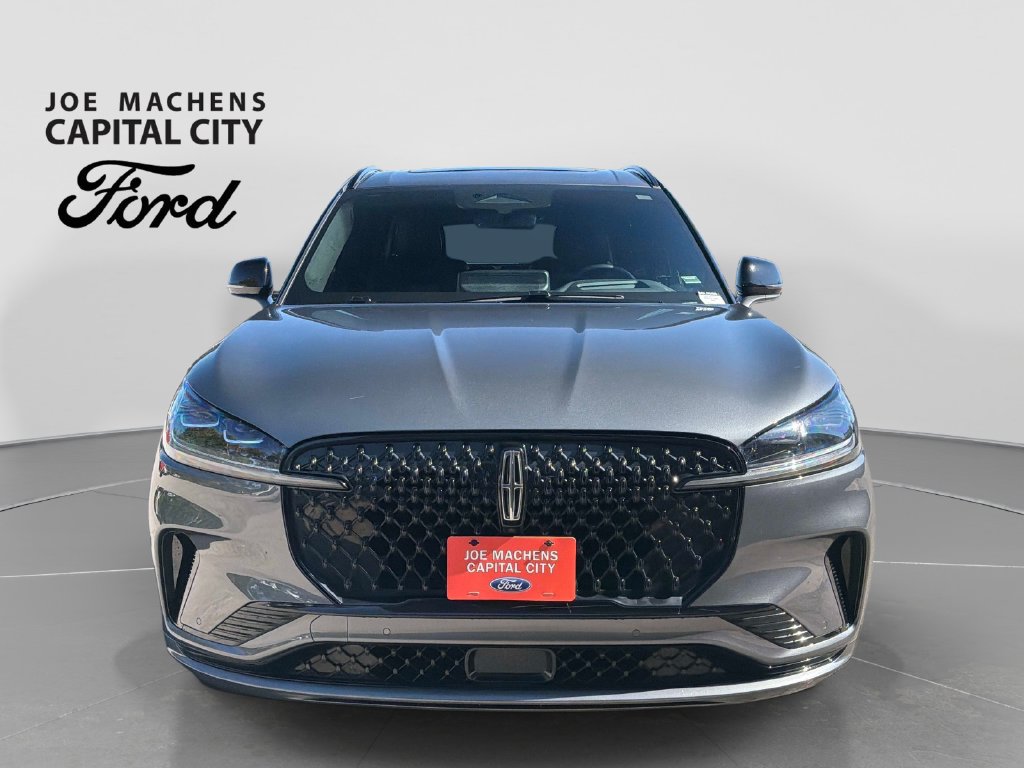 Used 2025 Lincoln Aviator Black Label w/ Jet Appearance Package AWD/4WD image 10