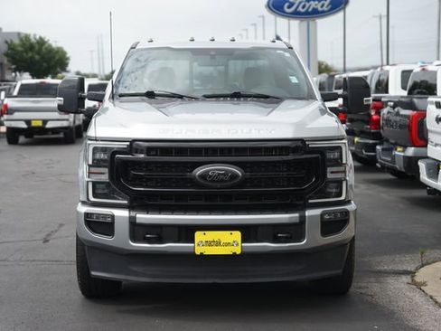 Used 2022 Ford F350 Lariat w/ Black Appearance Package AWD/4WD image 3