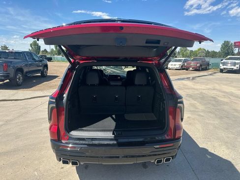 Certified 2026 Chevrolet Traverse RS AWD/4WD image 23