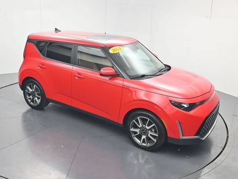 Used 2024 Kia Soul EX w/ Option Group 015 FWD image 45