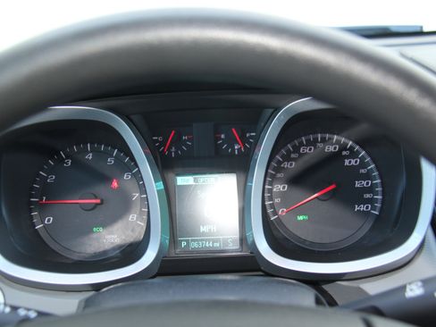 Used 2014 Chevrolet Equinox LS image 13