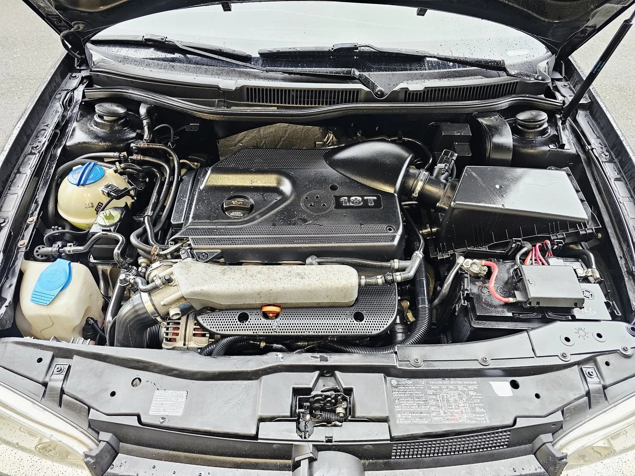 Used 2006 Volkswagen GTI FWD image 15