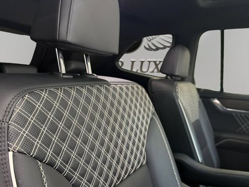 Used 2024 GMC Acadia Denali w/ LPO, Floor Liner Package FWD image 29