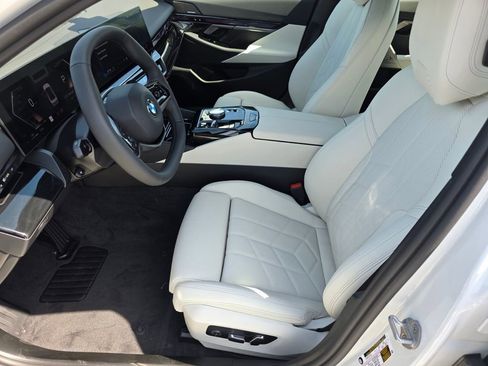 New 2027 BMW 530i RWD image 7