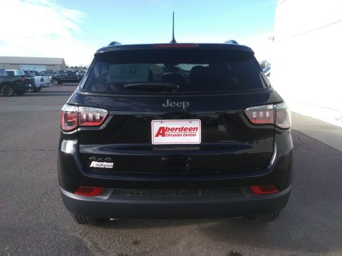 New 2026 Jeep Compass Latitude AWD/4WD image 6