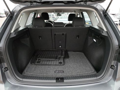 Used 2025 Volkswagen Taos S AWD/4WD image 18