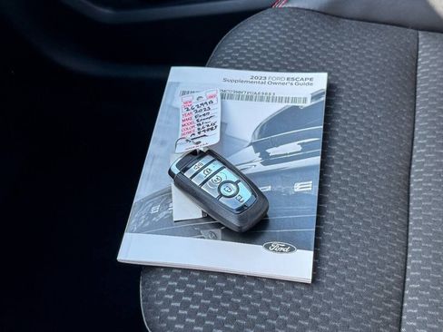 Used 2023 Ford Escape ST-Line w/ Tech Pack #1 AWD/4WD image 33