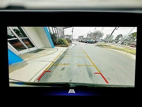 Used 2024 Chevrolet Trax LT image 34