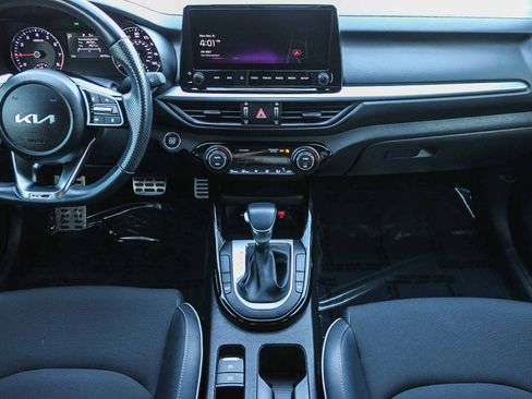 Used 2023 Kia Forte GT-Line w/ GT-Line Technology Package image 13