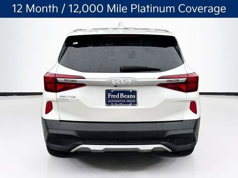 Certified 2022 Kia Seltos LX image 6