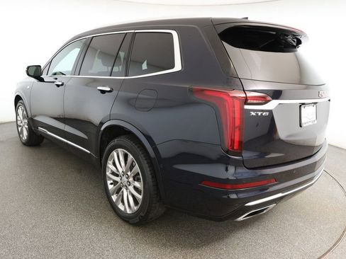 Used 2021 Cadillac XT6 Premium Luxury image 6