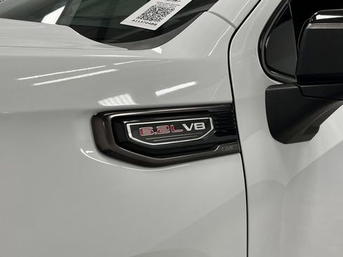 Used 2022 GMC Sierra 1500 AT4X image 44