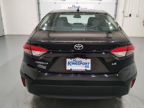 Used 2023 Toyota Corolla LE image 5