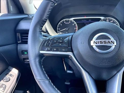 Used 2021 Nissan Sentra SV FWD image 23