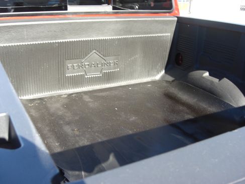 Used 2018 GMC Canyon SLT w/ Driver Alert Package image 14