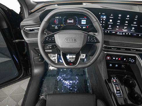 New 2025 Audi SQ5 Premium Plus image 14