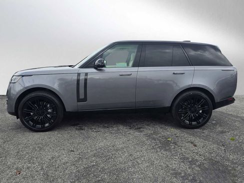 New 2026 Land Rover Range Rover SE AWD/4WD image 2