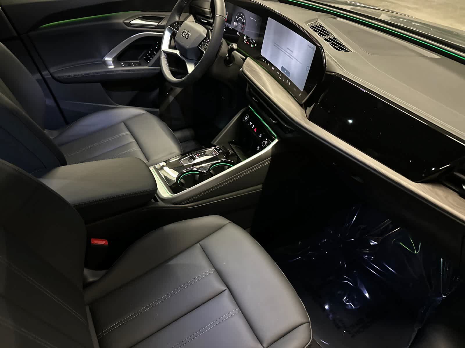 New 2026 Audi Q5 2.0T AWD/4WD image 16