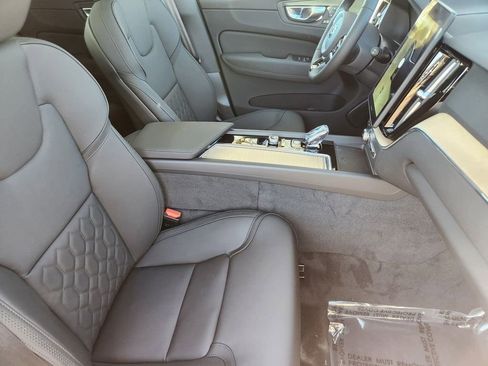 New 2026 Volvo XC60 T8 Plus w/ Protection Package Premier image 4