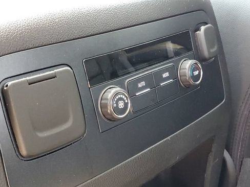 Used 2019 Chevrolet Tahoe LT AWD/4WD image 29