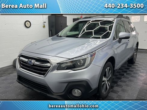 Used 2019 Subaru Outback 2.5i Limited image 1