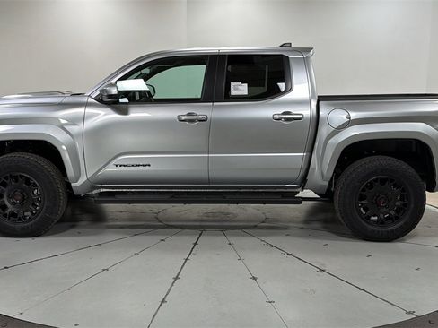 New 2026 Toyota Tacoma TRD Sport image 8