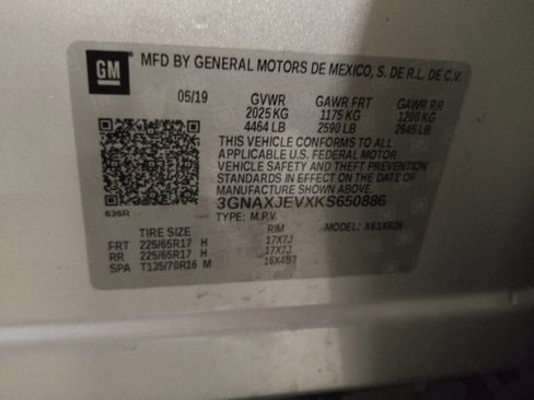 Used 2019 Chevrolet Equinox LT w/ Driver Convenience Package image 33