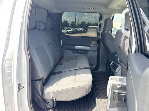 Used 2025 Ford F150 Lightning XLT AWD/4WD image 28