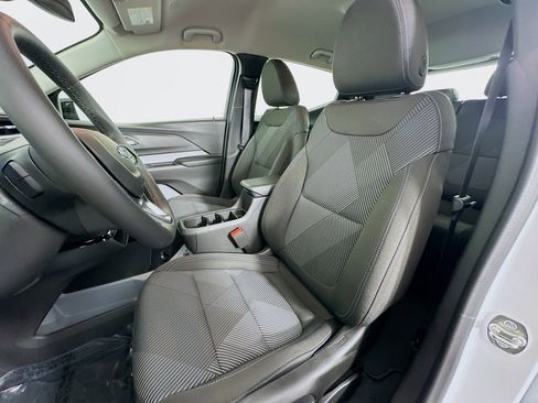 New 2027 Chevrolet Bolt LT w/ Comfort Package image 21