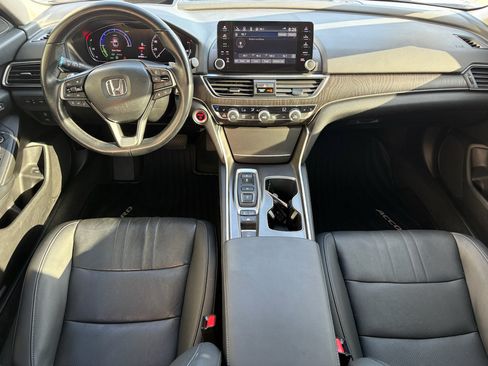 Certified 2021 Honda Accord Touring image 2