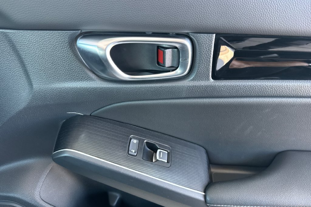 Certified 2024 Honda Civic Sport Touring image 21