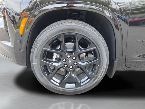 New 2026 Chevrolet Traverse RS w/ LPO, Floor Liner Package image 25