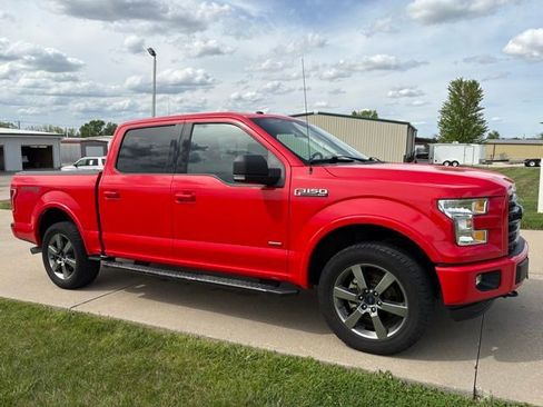 Used 2016 Ford F150 XLT w/ Equipment Group 302A Luxury AWD/4WD image 4