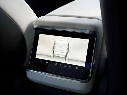 Used 2021 Tesla Model S Plaid image 61