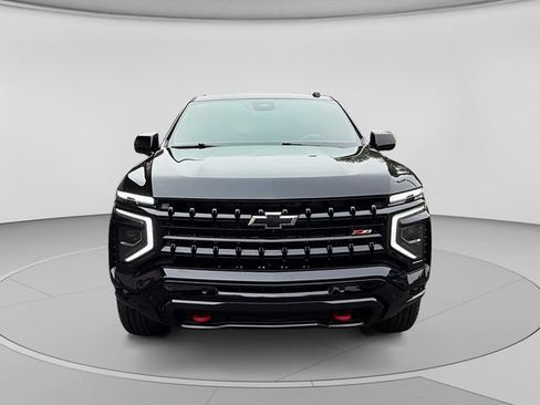 Used 2025 Chevrolet Tahoe Z71 w/ Z71 Off-Road Package AWD/4WD image 8