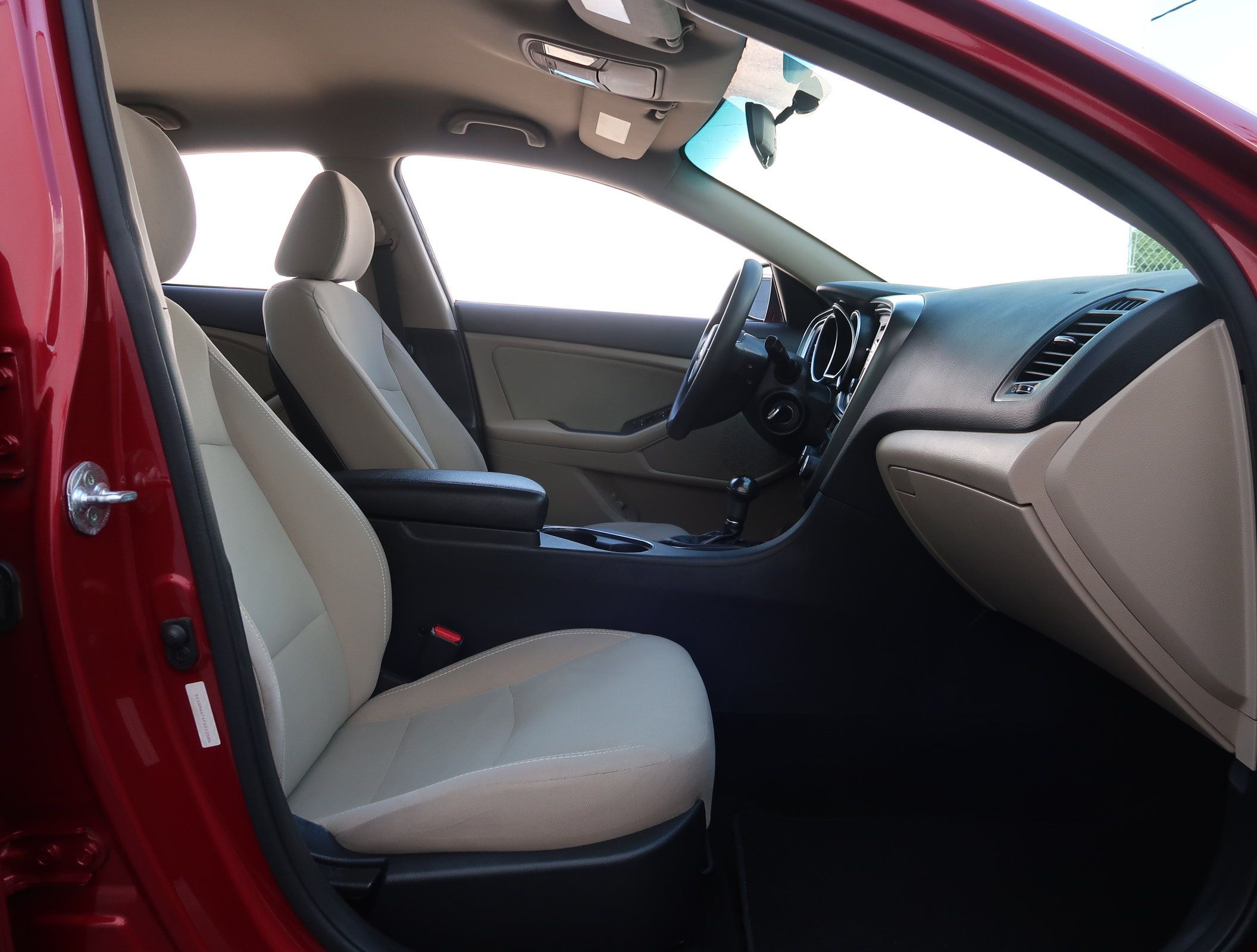 Used 2015 Kia Optima LX FWD image 23