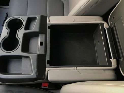 Used 2021 GMC Sierra 1500 SLT image 15