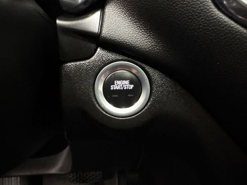 Used 2024 Chevrolet Equinox LT AWD/4WD image 23