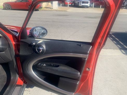 Used 2013 MINI Cooper Countryman FWD image 12