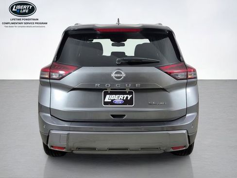 Used 2026 Nissan Rogue SL AWD/4WD image 4